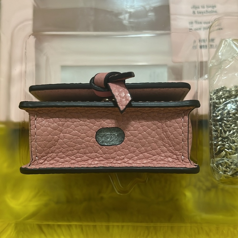 Kate Spade ♠️ - Picture 6 of 7